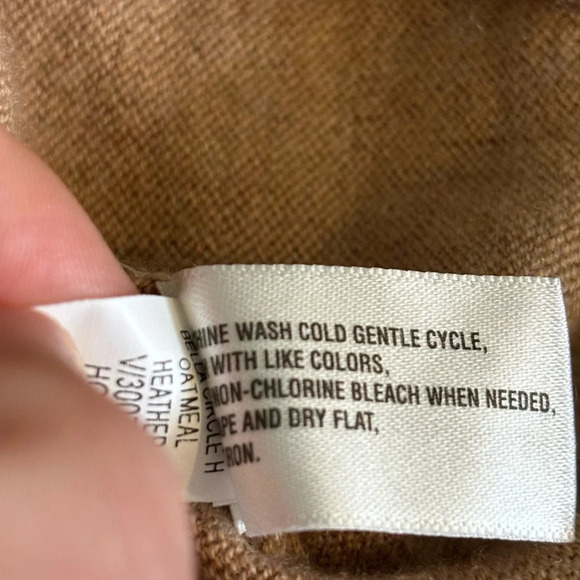 Gap Womens Camel Colored Sz XS Crewneck Wool Blend Long Sleeve Sweater - Picture 5 of 7